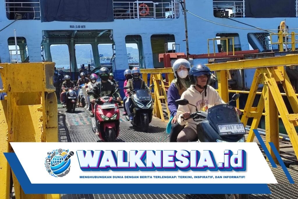 Mengenal Idris, Lansia Kuli Panggul yang Masih Kuat Angkat 50 Kg di Pelabuhan Banyuwangi