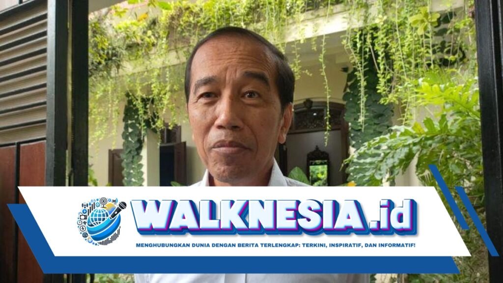 Jokowi Bantah Hasto tentang Ancaman Jika Dipecat PDIP