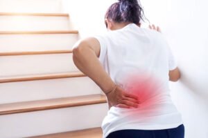 Kata Dokter KSTS: Ini Penyebab Nyeri Pinggang yang Sering Diabaikan!