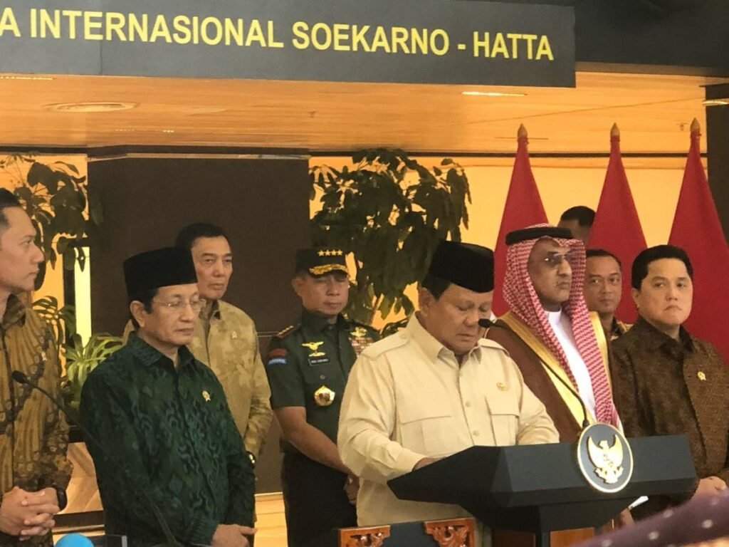 Strategi Langit Prabowo: Efisiensi Penerbangan Demi Turunkan Biaya Haji 2025