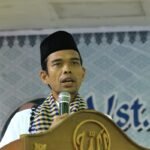 Baik, mari kita susun artikel informatif tentang fenomena ustadz viral.
