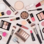 Mengupas Tuntas Tren Tutorial Makeup Terkini: Lebih dari Sekadar Cantik