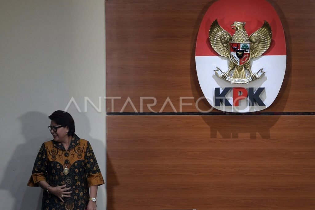 Operasi Tangkap Tangan (OTT) Pejabat: Sebuah Tinjauan Mendalam