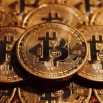 Tentu, mari kita bahas fenomena Bitcoin yang selalu menarik perhatian, dengan bahasa yang mudah dipahami dan tetap informatif.